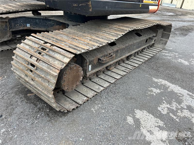 Hitachi ZX245USLC-6N Tracked Excavator Crawler excavators