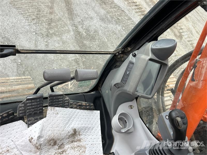 Hitachi ZX245USLC-6N Tracked Excavator Crawler excavators