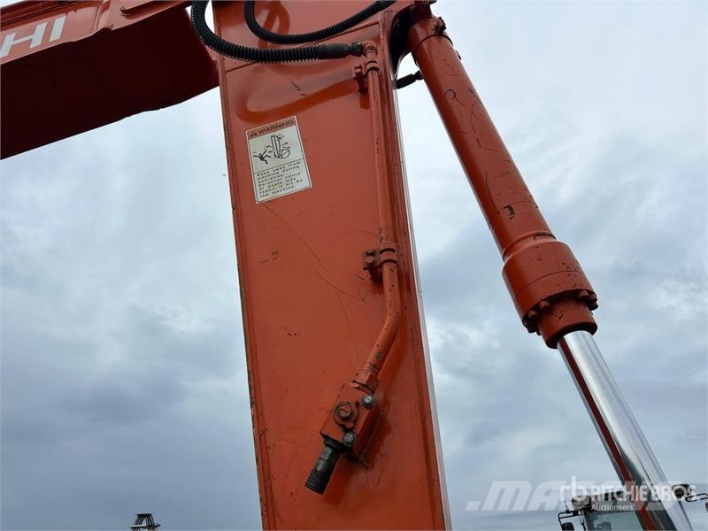 Hitachi ZX245USLC-6N Tracked Excavator Crawler excavators