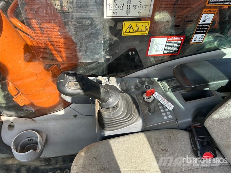 Hitachi ZX300LC-6N Tracked Excavator Crawler excavators