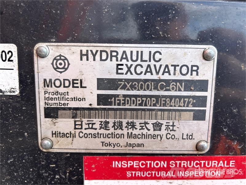 Hitachi ZX300LC-6N Tracked Excavator Crawler excavators