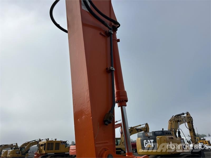 Hitachi ZX300LC-6N Tracked Excavator Bageri gusjeničari