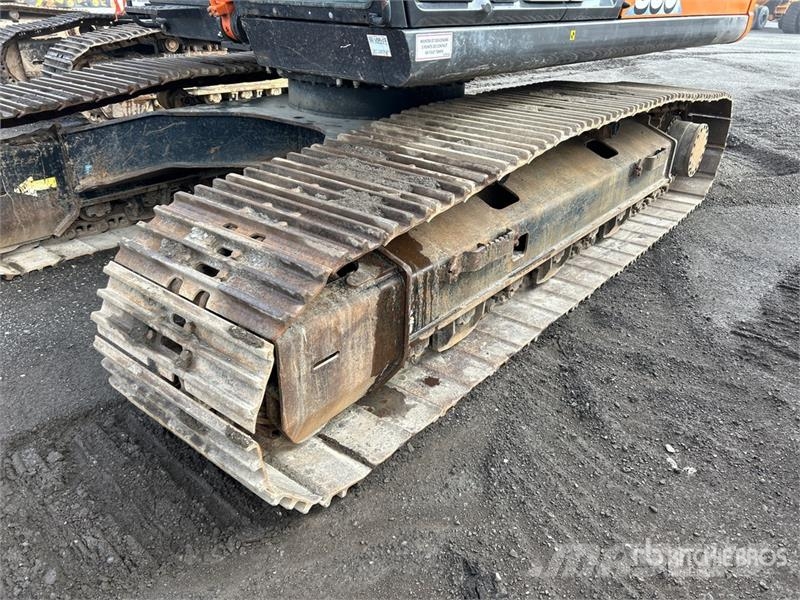 Hitachi ZX300LC-6N Tracked Excavator Bageri gusjeničari
