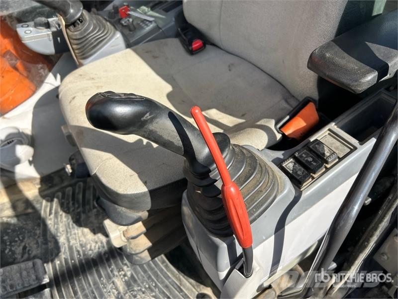 Hitachi ZX300LC-6N Tracked Excavator Crawler excavators