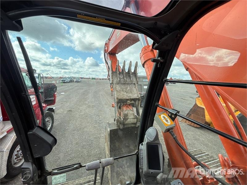 Hitachi ZX350LC-5N Tracked Excavator Kāpurķēžu ekskavatori