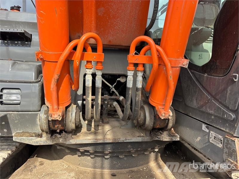 Hitachi ZX350LC-5N Tracked Excavator Kāpurķēžu ekskavatori