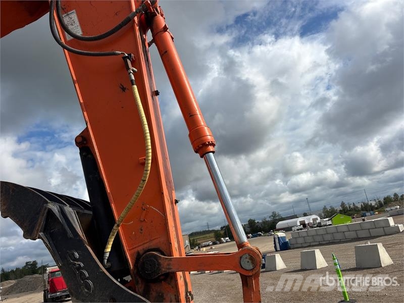 Hitachi ZX350LC-5N Tracked Excavator Kāpurķēžu ekskavatori