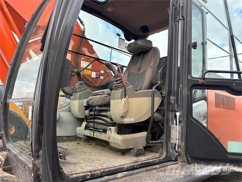 Hitachi ZX350LC-5N Tracked Excavator Kāpurķēžu ekskavatori