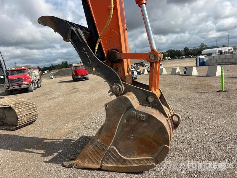 Hitachi ZX350LC-5N Tracked Excavator Kāpurķēžu ekskavatori
