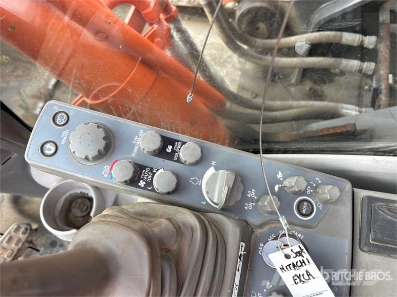 Hitachi ZX350LC-5N Tracked Excavator Kāpurķēžu ekskavatori