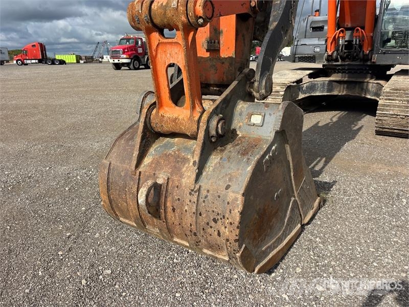 Hitachi ZX350LC-5N Tracked Excavator Kāpurķēžu ekskavatori