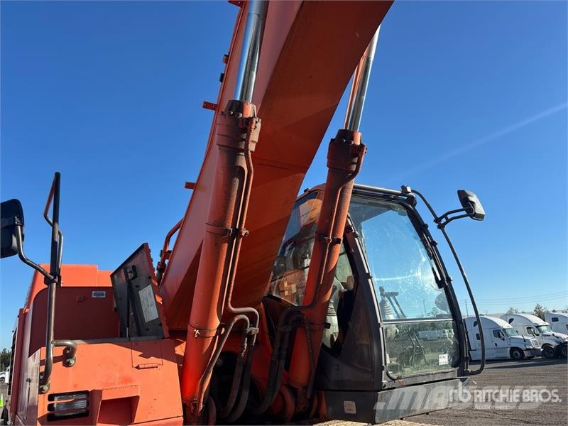 Hitachi ZX450LC-3 Tracked Excavator 履帶式 挖土機/掘鑿機/挖掘機