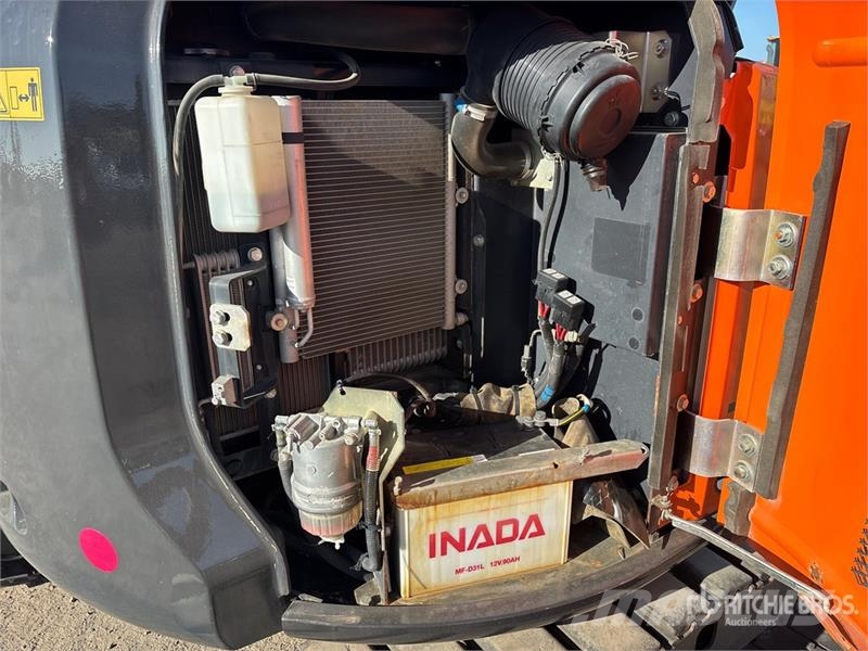 Hitachi ZX55UR-5B Mini Excavator Mini excavatoare < 7t