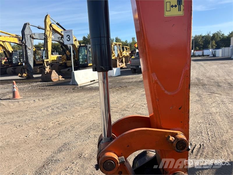 Hitachi ZX55UR-5B Mini Excavator Mini excavatoare < 7t