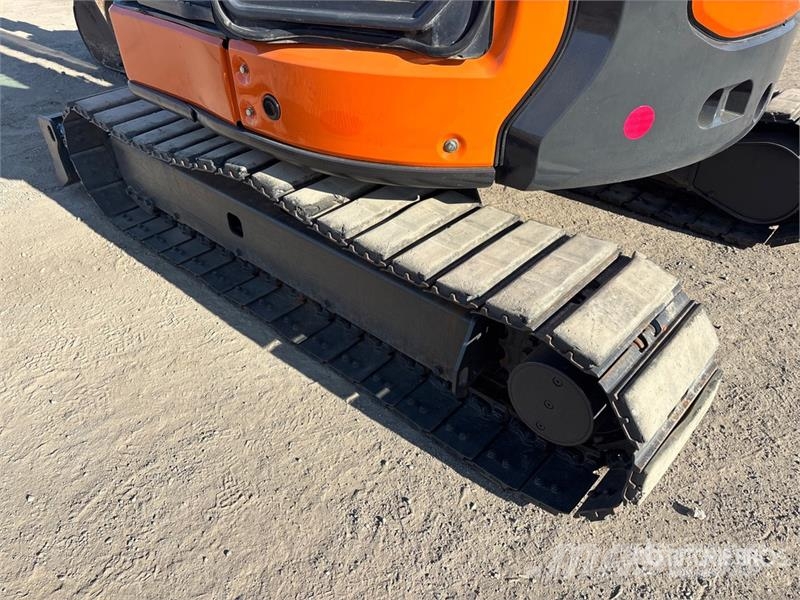 Hitachi ZX55UR-5B Mini Excavator Mini excavatoare < 7t