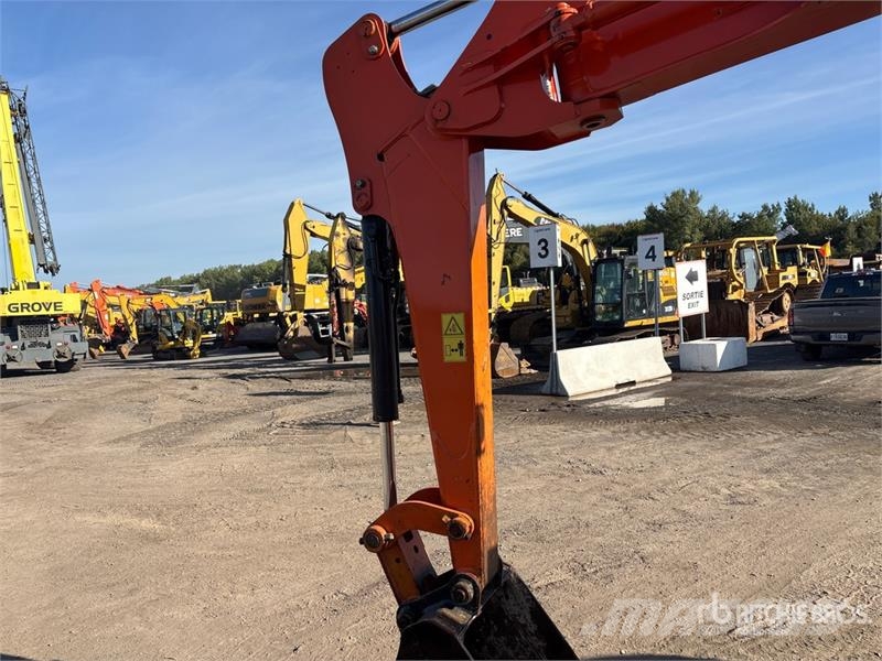 Hitachi ZX55UR-5B Mini Excavator Mini excavatoare < 7t