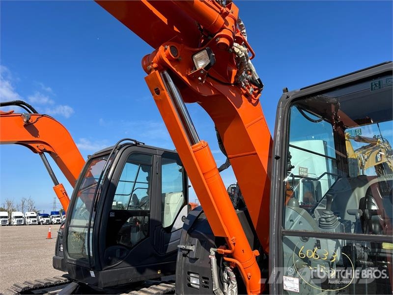 Hitachi ZX75UR-5B Tracked Excavator Crawler excavators