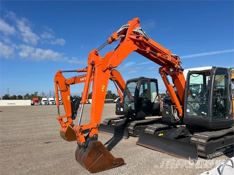 Hitachi ZX75UR-5B Tracked Excavator Crawler excavators