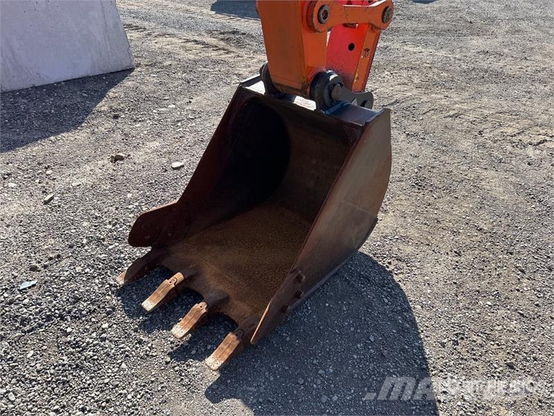 Hitachi ZX75UR-5B Tracked Excavator Crawler excavators