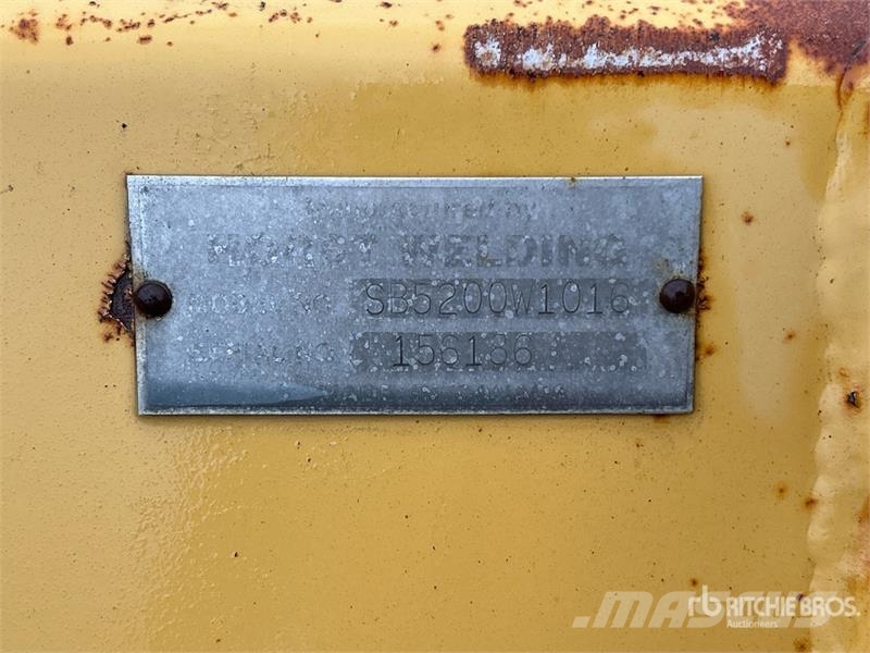 HLA 10-16' with Q50 JD mount Snow Plow Снігоочищувальні ножі та плуги