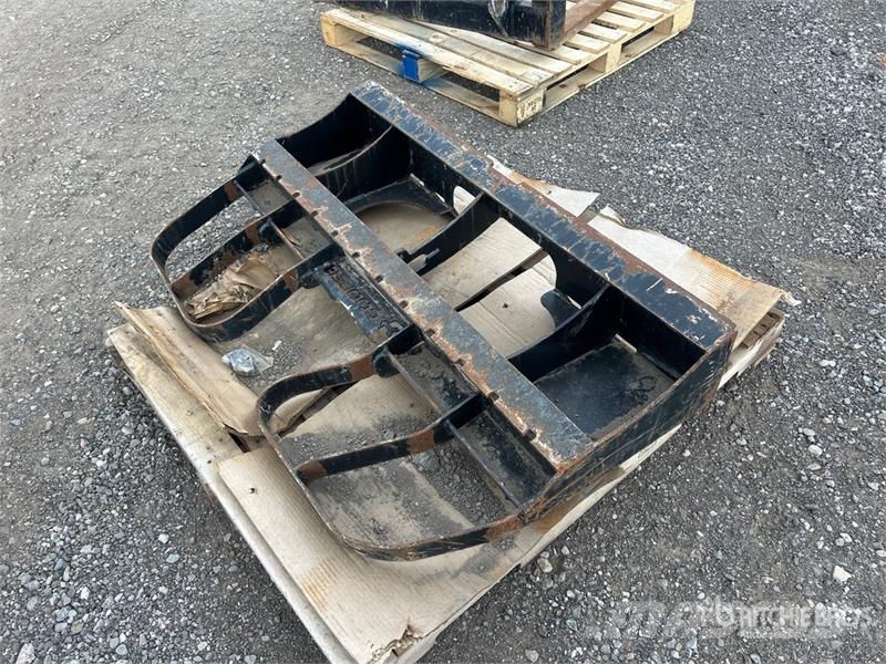 HLA 4200 lb Loader Fork Frame Outros componentes