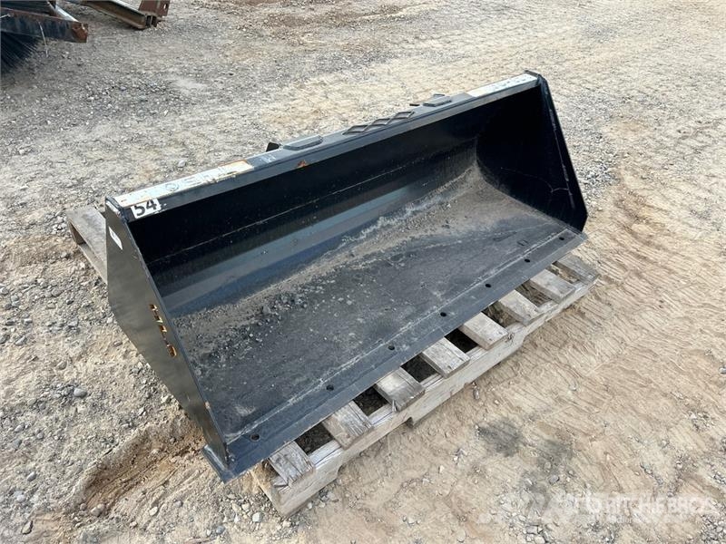 HLA 54 in Skid Steer Bucket Bakken