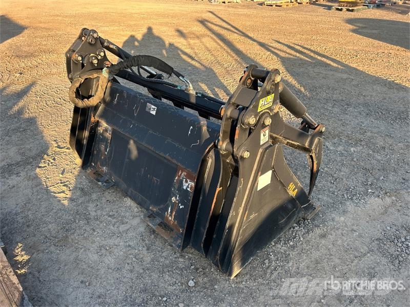 HLA 72 in Skid Steer Grapple Bucket Polipler