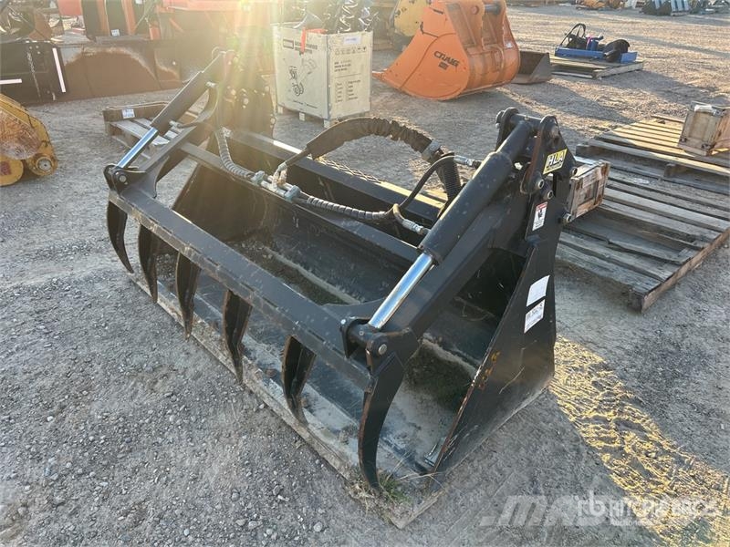HLA 72 in Skid Steer Grapple Bucket Polipler