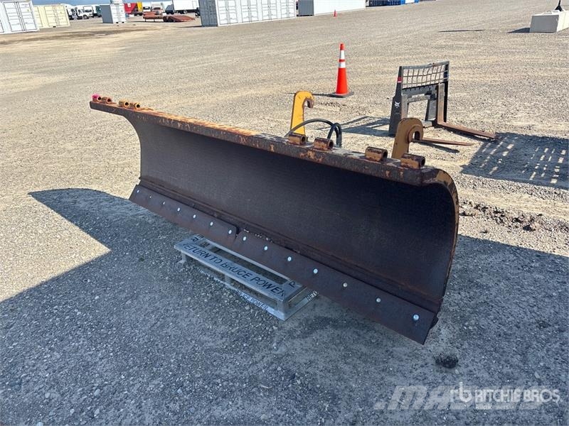 HLA SB40009 9 ft Snow Plow حراثات ونصول الجليد