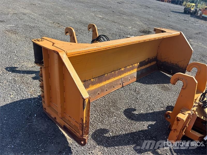 HLA SB5200 16 ft 2 Way Snow Plow - Fits Wheel Loader حراثات ونصول الجليد