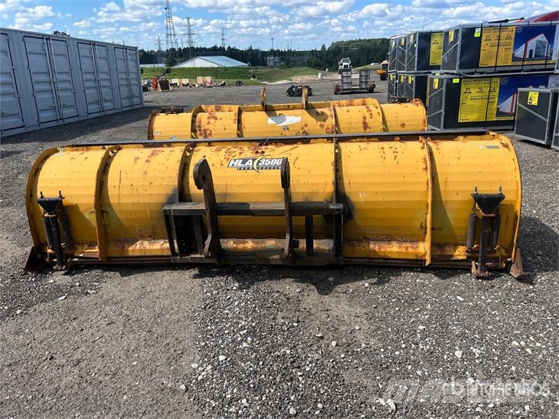 HLA SP3500 12 ft 1 Way Snow Pusher - Fits Wheel Loader حراثات ونصول الجليد
