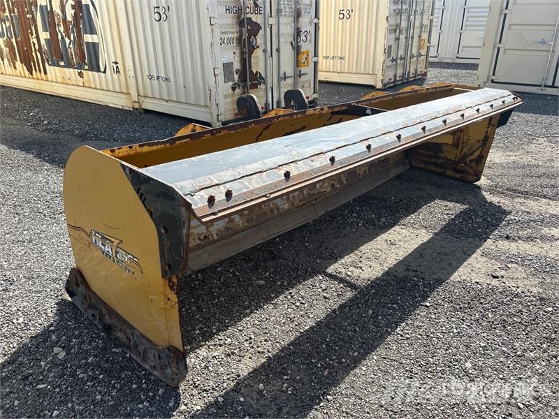 HLA SP3500 12 ft 1 Way Snow Pusher - Fits Wheel Loader حراثات ونصول الجليد