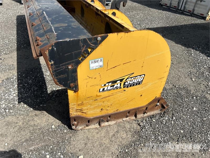 HLA SP3500 12 ft 1 Way Snow Pusher - Fits Wheel Loader حراثات ونصول الجليد