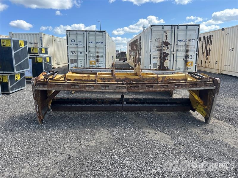 HLA SP3500 12 ft Snow Pusher - Fits Wheel Loader حراثات ونصول الجليد