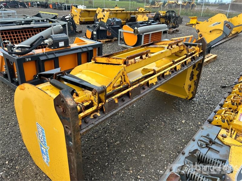 HLA SP3500 8 ft Snow Pusher Snežne daske i plugovi