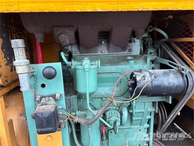 Hobart Brothers D-400 Electric Welder Schweissgeräte