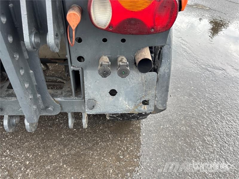 Holder C270 Sidewalk Plow Overige componenten