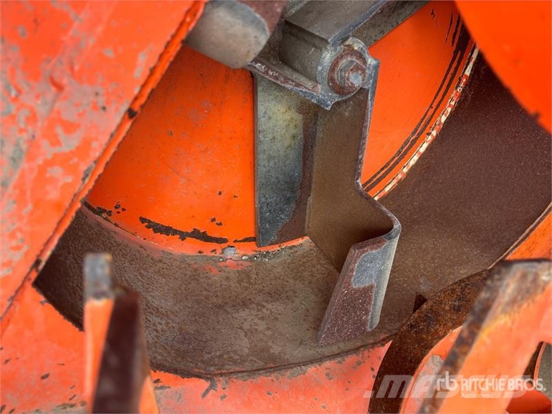 Holder C270 Sidewalk Plow Overige componenten