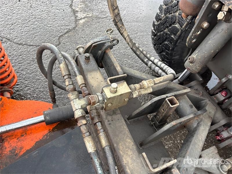 Holder C270 Sidewalk Plow Overige componenten
