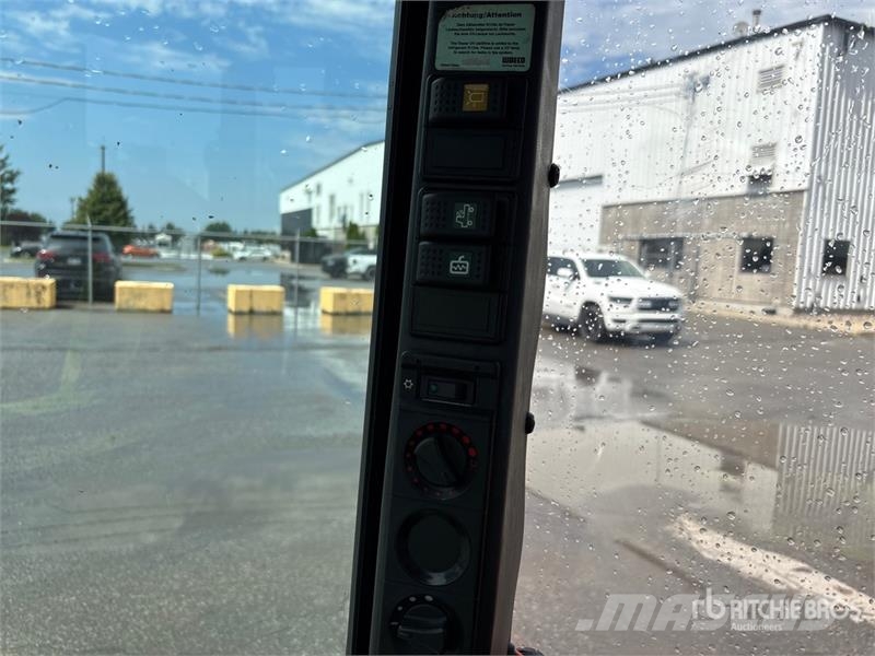 Holder C270 Sidewalk Plow Overige componenten