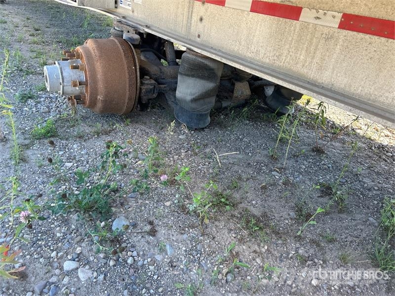 Homebuilt 53 ft T/A Flatbed Trailer (Inoperable) Plataforma plana/laterales abatibles