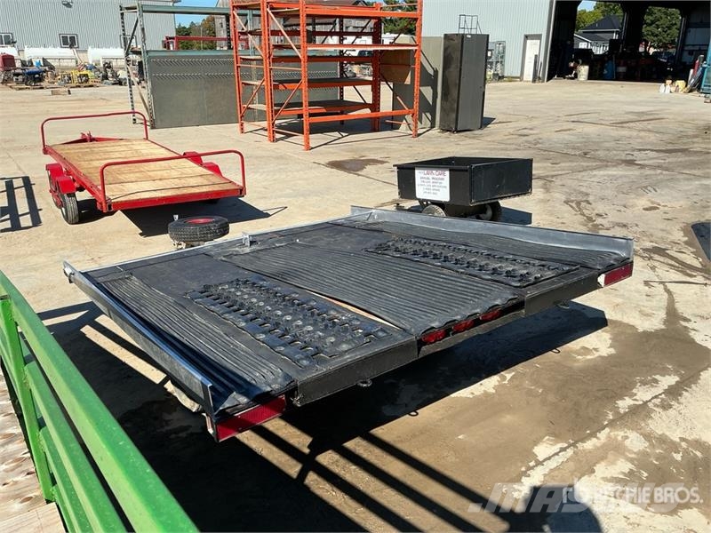 Homebuilt 8 ft S/A Snowmobile Utility Trailer Andere Anhänger