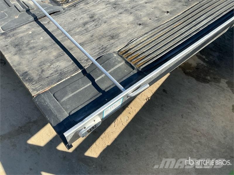 Homebuilt 8 ft S/A Snowmobile Utility Trailer Andere Anhänger