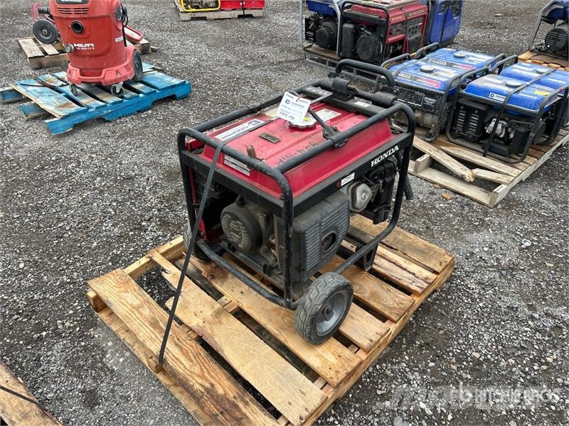Honda EB5000X 5 kW Generator Set ディーゼル発電機
