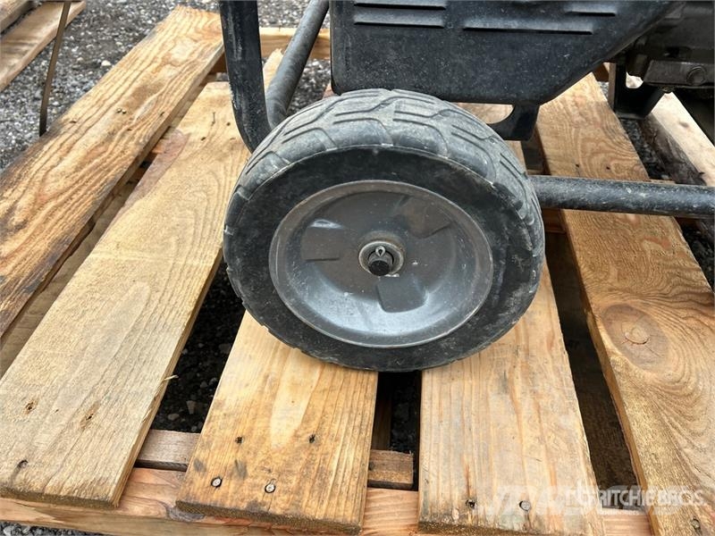 Honda EB5000X 5 kW Generator Set ディーゼル発電機