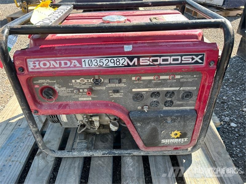 Honda EM5000S3CT1 3.6 kW Portable Generator Set Other Generators