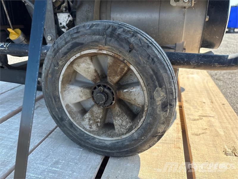 Honda ES6500C 6.0 kVA Generator Set مولدات ديزل