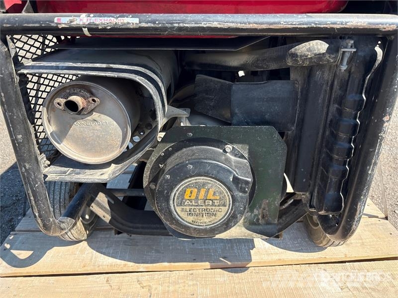 Honda ES6500C 6.0 kVA Generator Set مولدات ديزل