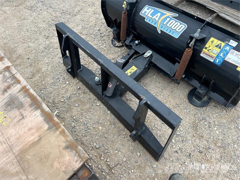 Horst Welding SB1000R60YAY 60 in Skid Steer Snow Blade (Unused) Lumesahad