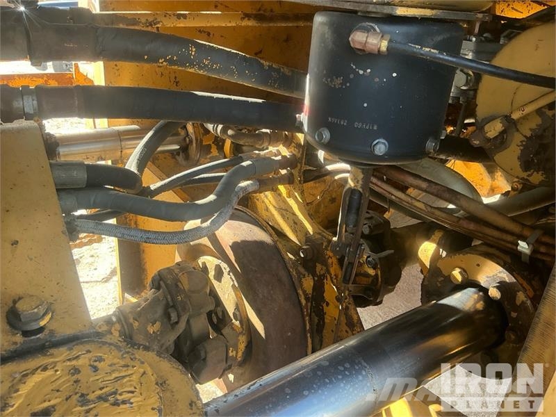 Hough 560 Wheel Loader Φορτωτές με λάστιχα (Τροχοφόροι)